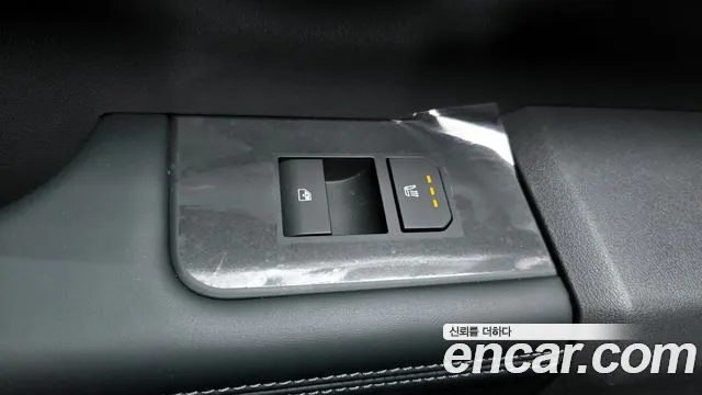 2026 Kia Tasman 2.5T Gasoline 2WD Sold VIN KNCSCY7BBTA010075 – exterior detail
