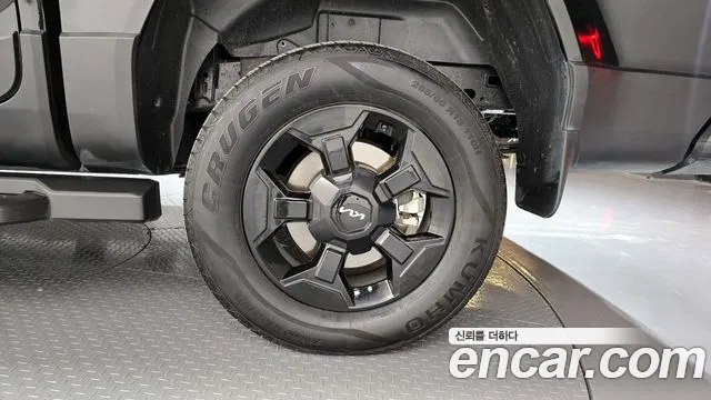 2026 Kia Tasman 2.5T Gasoline 2WD Sold VIN KNCSCY7BBTA010075 – odometer reading