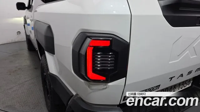 2026 Kia Tasman 2.5t Gasoline 4wd Sold VIN KNCSEY7BDTA000780 – front exterior