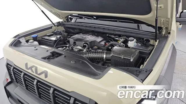 2026 Kia Tasman 2.5T Gasoline 4WD Sold VIN KNCSEY7BDTA007751 – engine bay