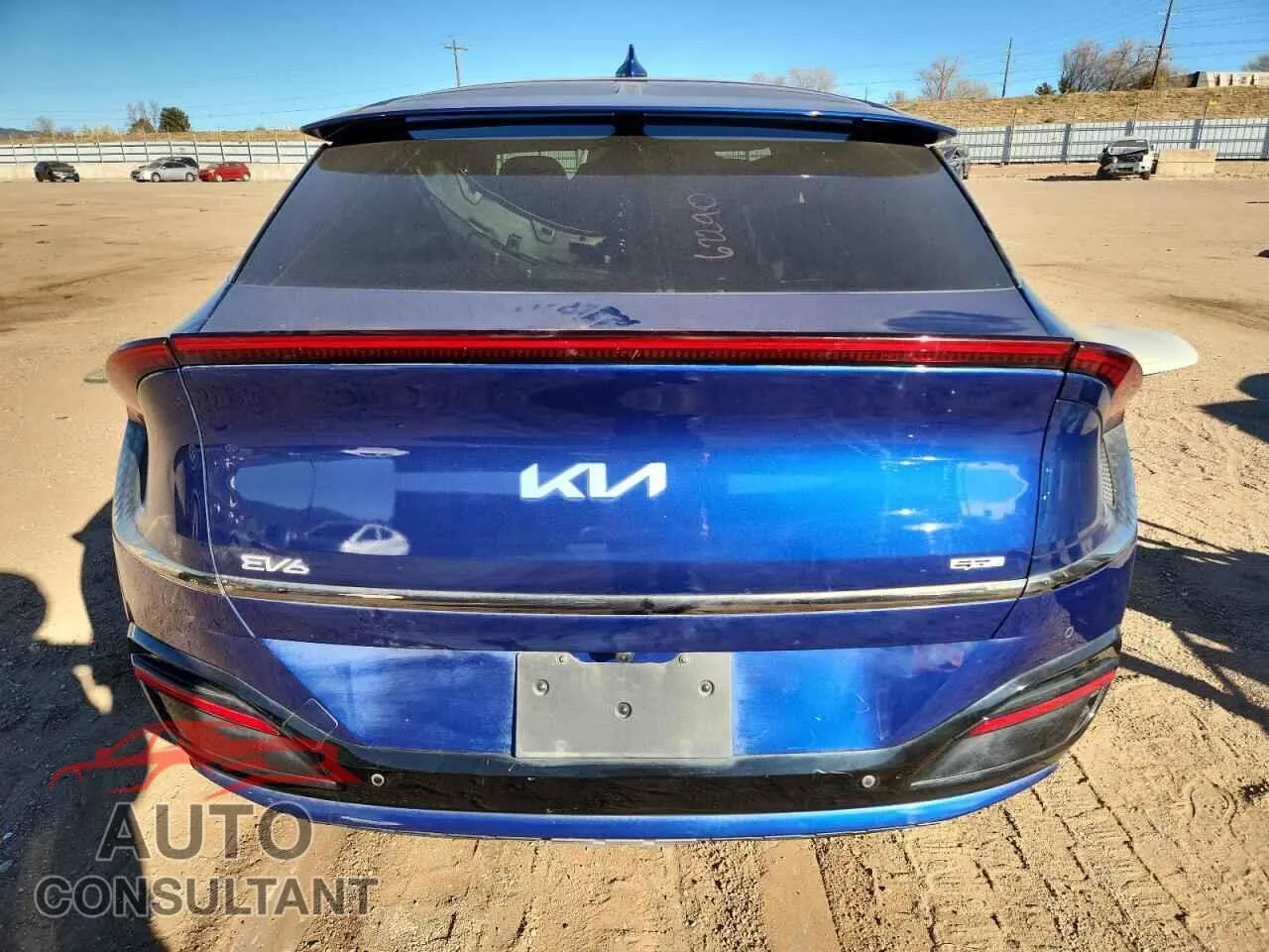 2022 KIA EV6 GT LIN Damaged VIN KNDC44LA1N5026565 – engine bay