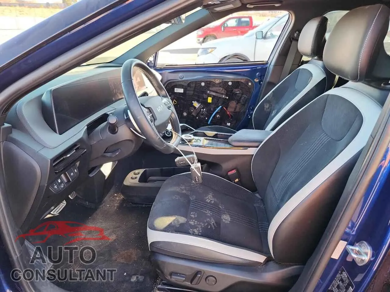 2022 KIA EV6 GT LIN Damaged VIN KNDC44LA1N5026565 – exterior detail