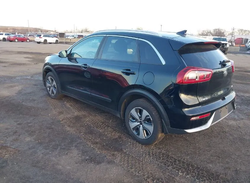 2018 KIA Niro Used VIN KNDCC3LCXJ5162301 – photo 11