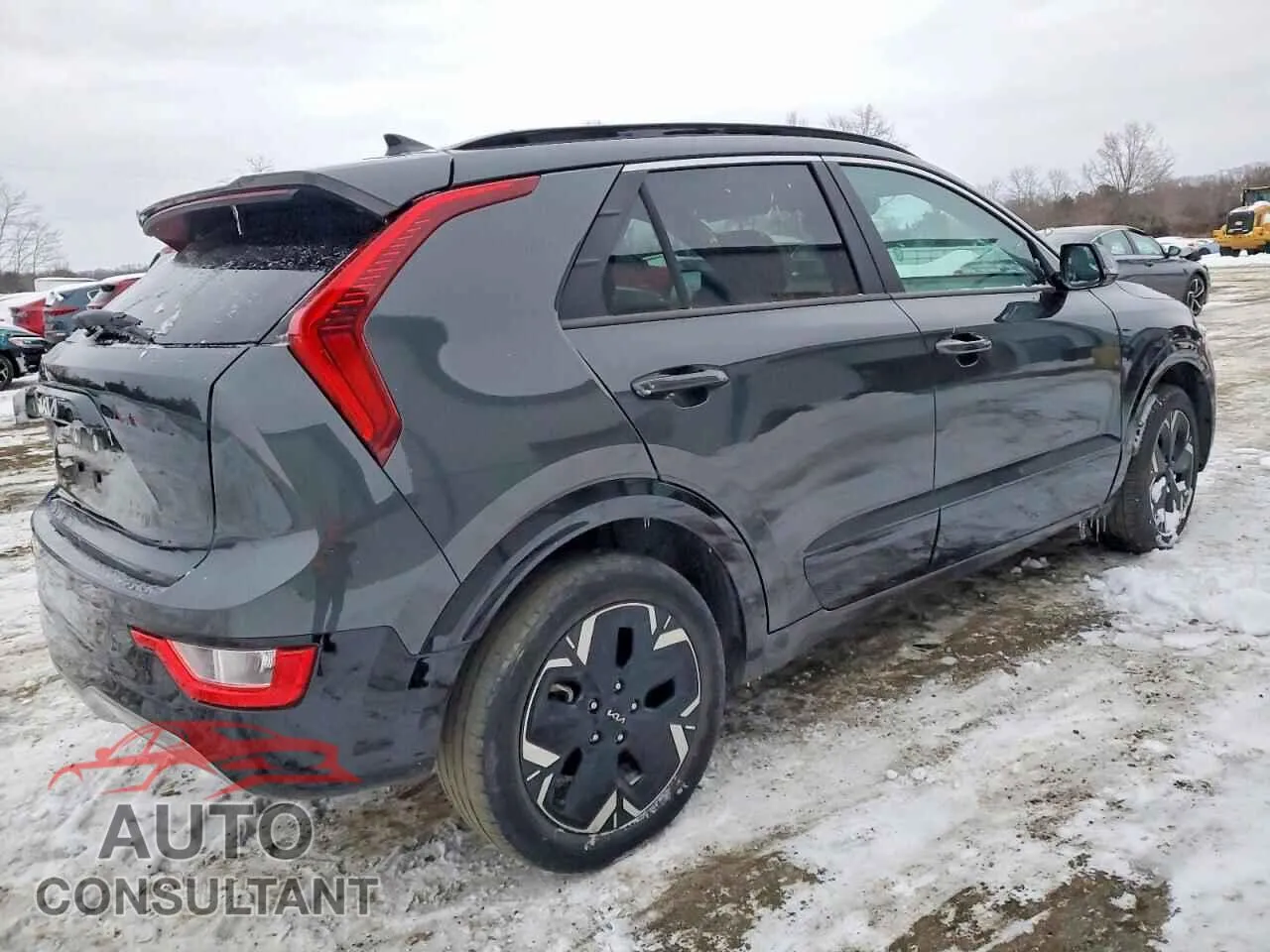 2023 KIA NIRO WIND Damaged VIN KNDCR3L17P5052960 – side profile