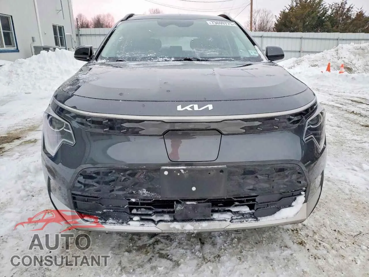 2023 KIA NIRO WIND Damaged VIN KNDCR3L17P5052960 – interior seats