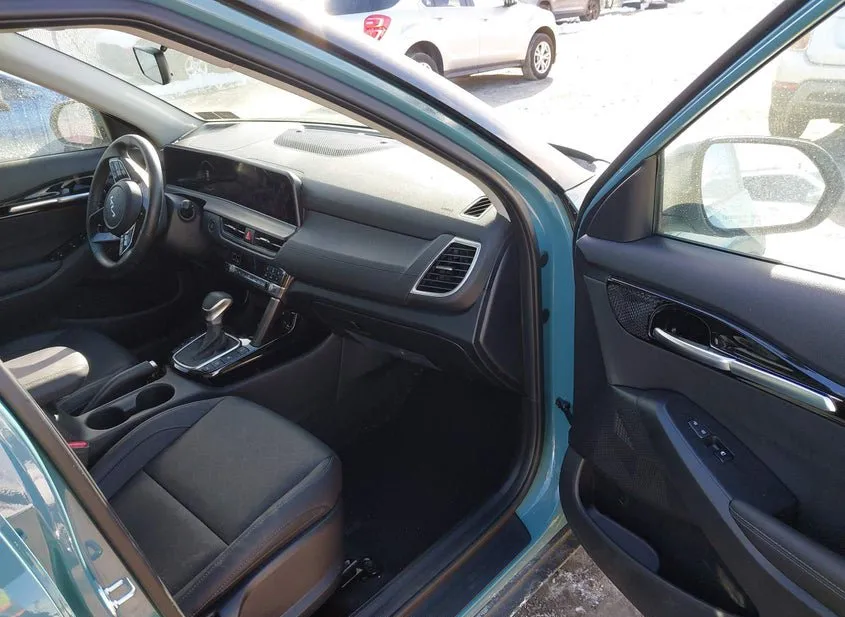 2025 KIA Seltos Used VIN KNDERCAA5S7762190 – photo 16