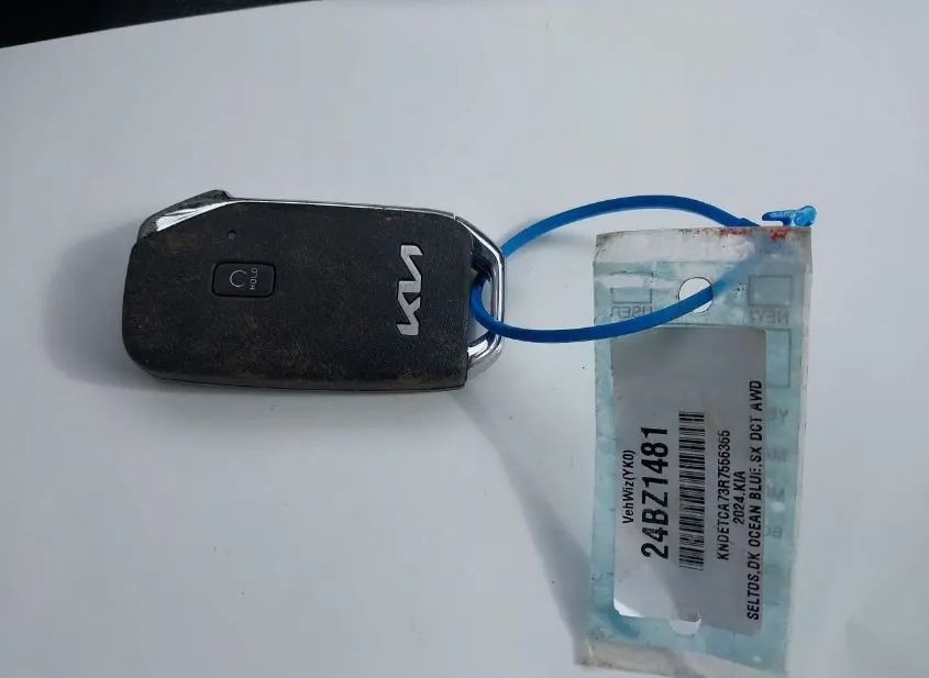 2024 KIA Seltos Used VIN KNDETCA73R7556365 – photo 12