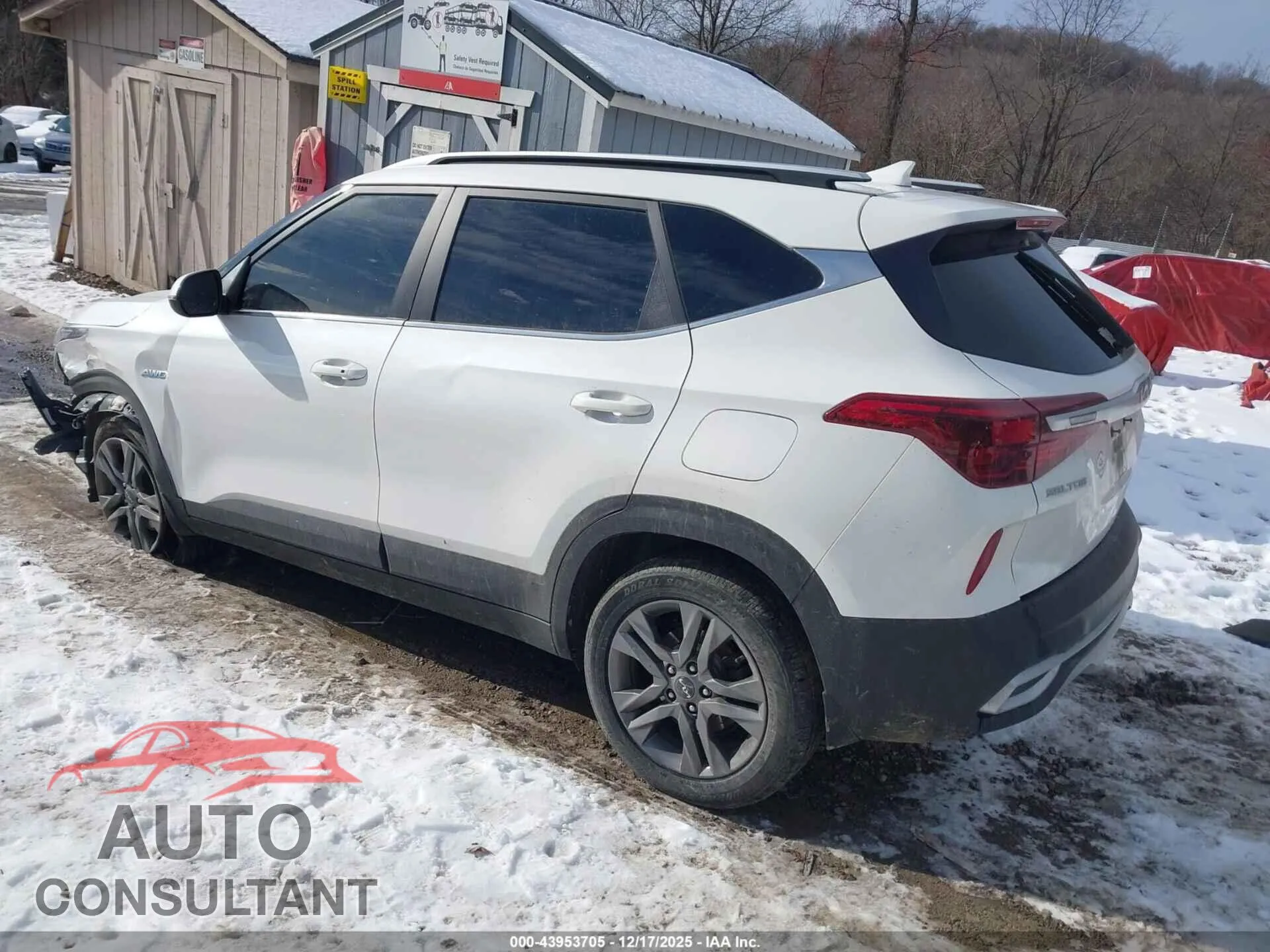 2023 KIA SELTOS Damaged VIN KNDEUCAA3P7397093 – side profile 2023 KIA SELTOS Damaged VIN KNDEUCAA3P7397093 – side profile