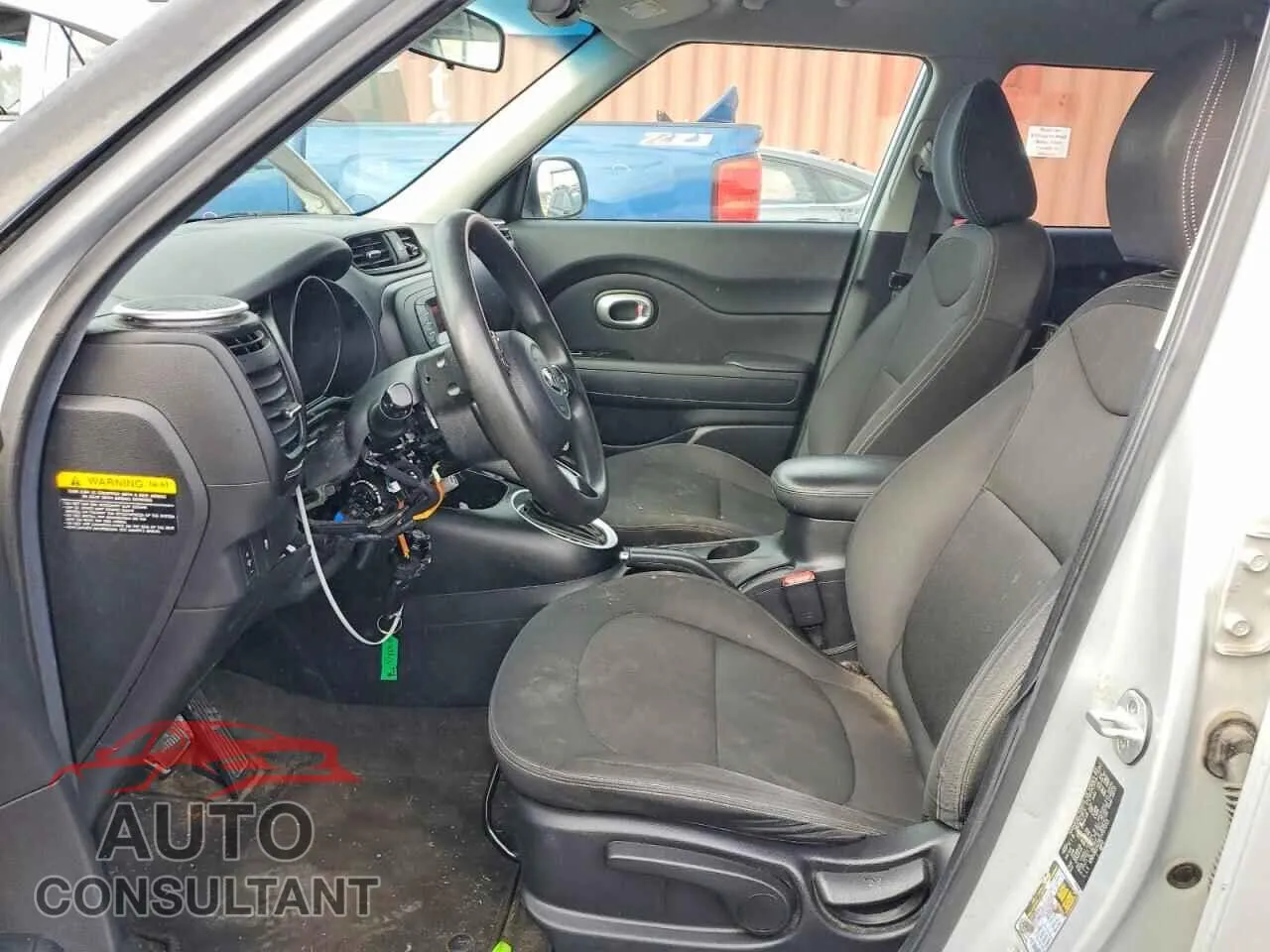 2014 KIA SOUL Damaged VIN KNDJN2A21E7737255 – exterior detail