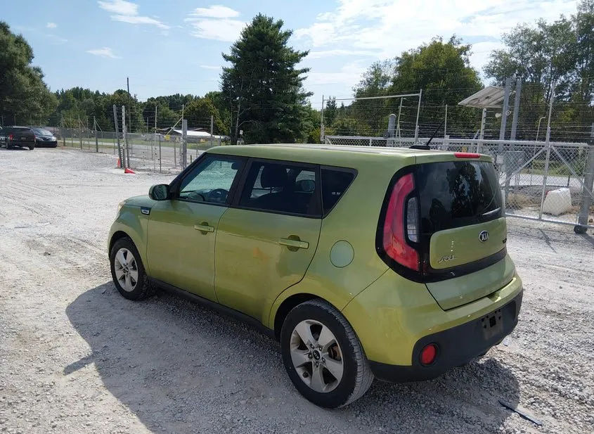 2018 KIA Soul - VIN KNDJN2A25J7889016 2018 KIA Soul VIN KNDJN2A25J7889016