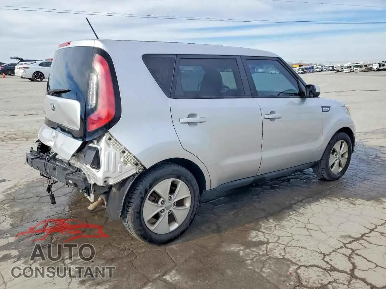 2016 KIA SOUL Damaged VIN KNDJN2A26G7843915 – side profile