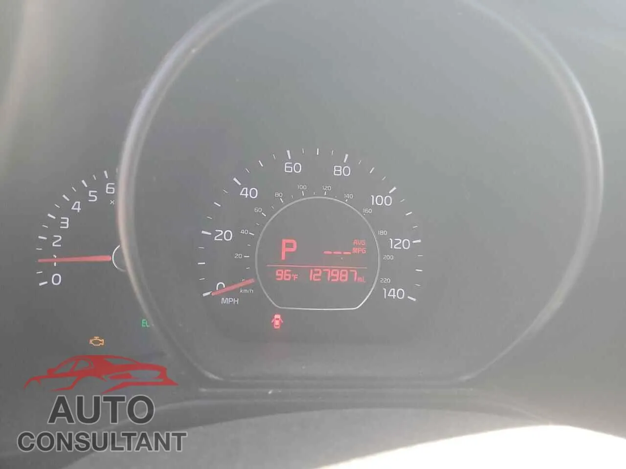 2018 KIA SOUL Damaged VIN KNDJN2A2XJ7573787 – trunk area 2018 KIA SOUL Damaged VIN KNDJN2A2XJ7573787 – trunk area
