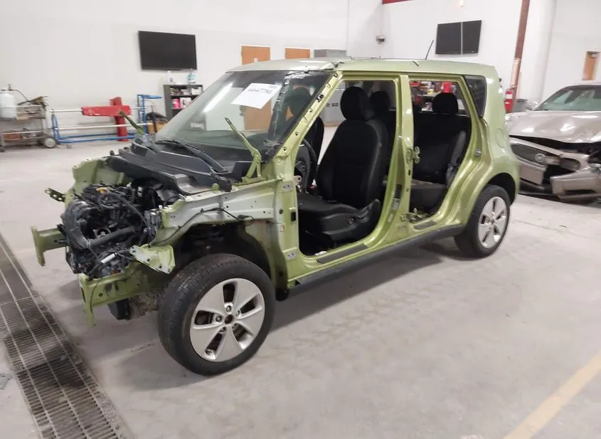 2015 KIA Soul Used VIN KNDJP3A55F7784140 – exterior detail