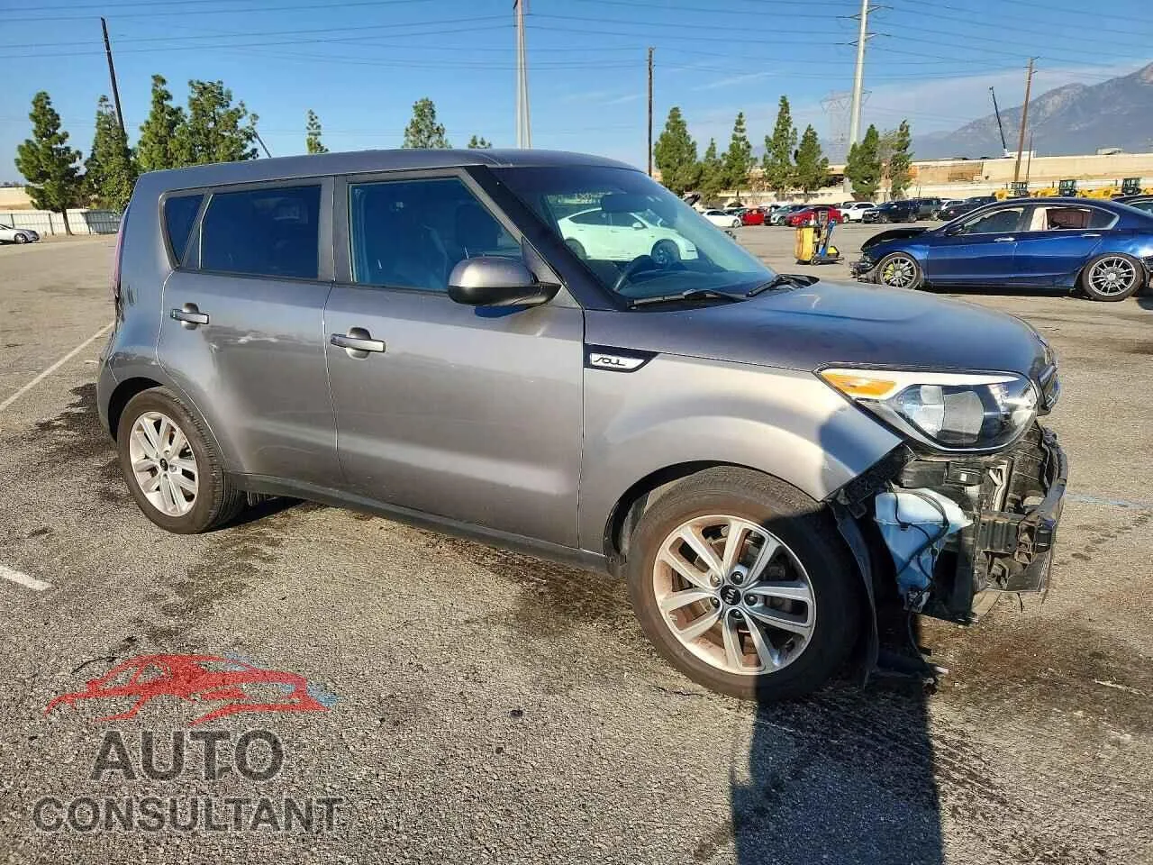 2019 KIA SOUL Damaged VIN KNDJP3A57K7010580 – dashboard