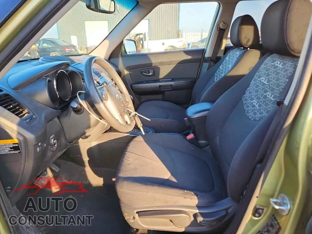 2011 KIA SOUL Damaged VIN KNDJT2A21B7229109 – exterior detail