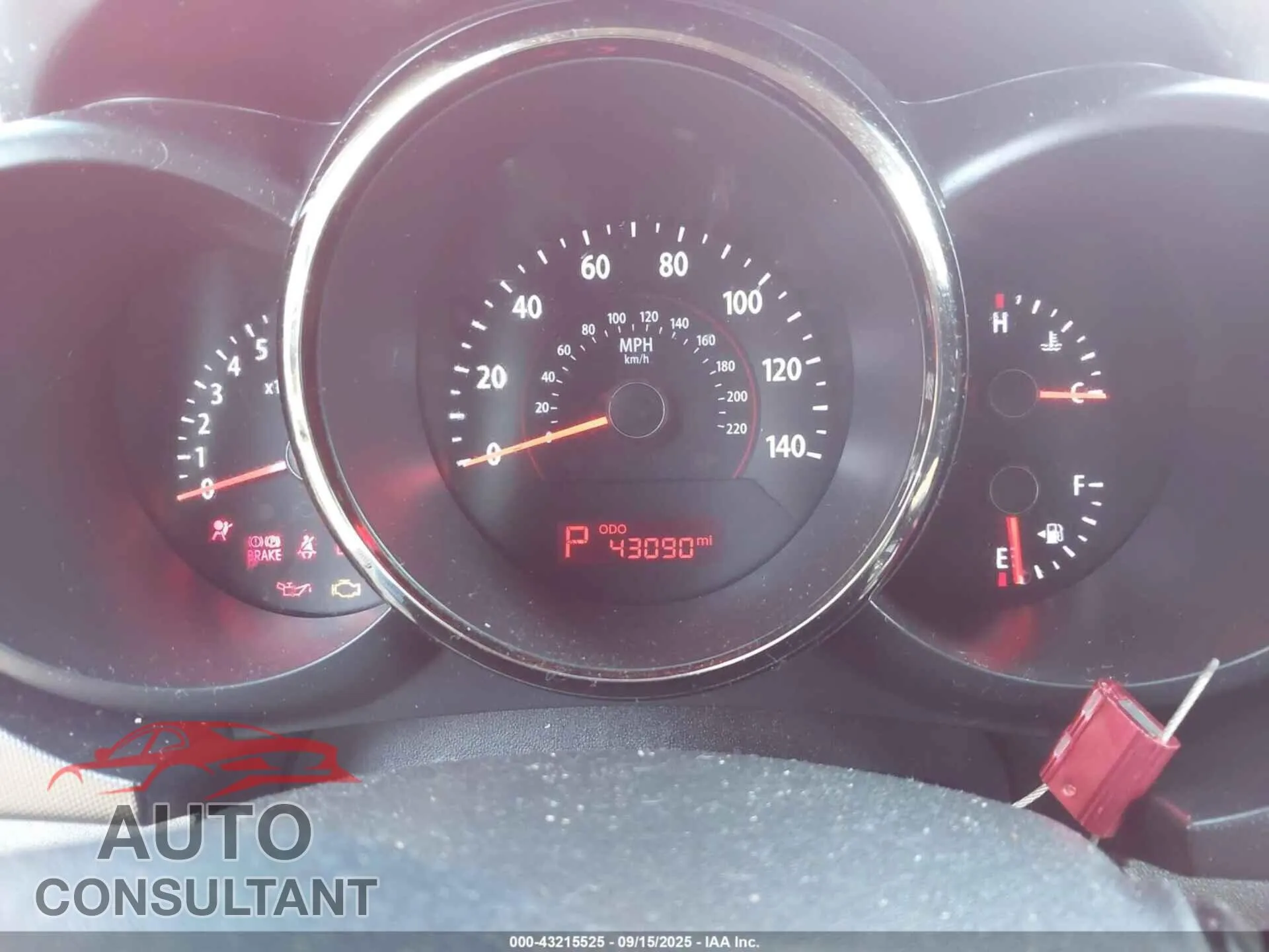 2010 KIA SOUL Damaged VIN KNDJT2A27A7178584 – exterior detail