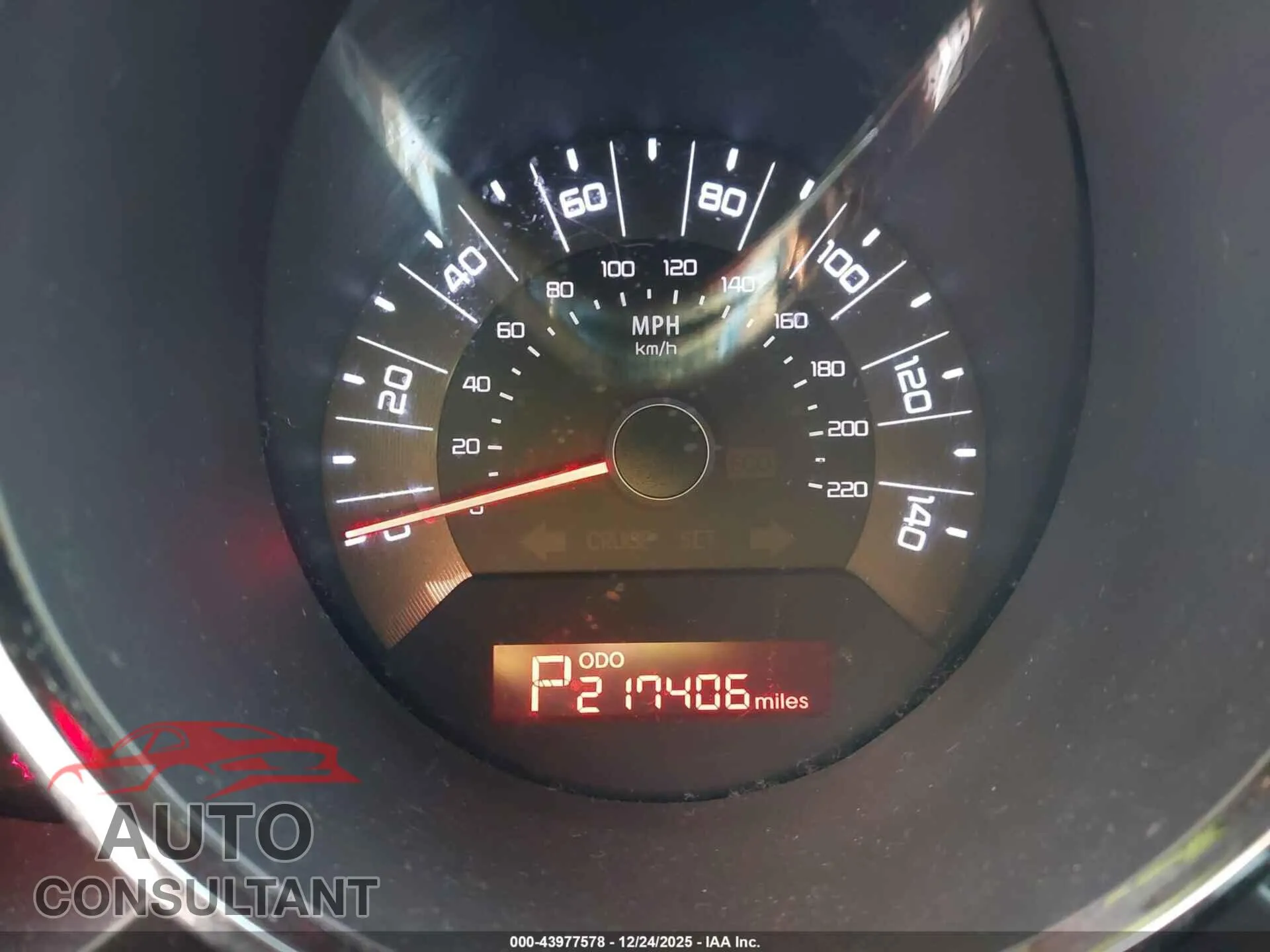 2011 KIA SOUL Damaged VIN KNDJT2A28B7198733 – exterior detail