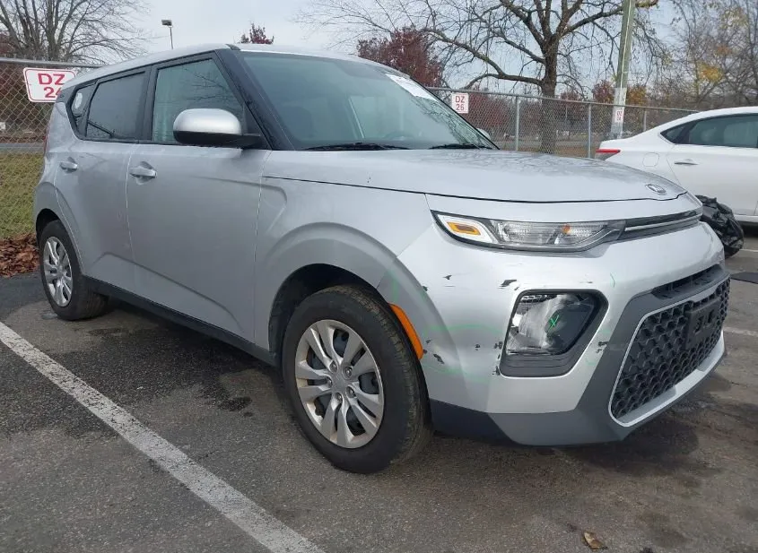 2011 KIA Soul Used VIN KNDJT2A28B7331393 – side profile