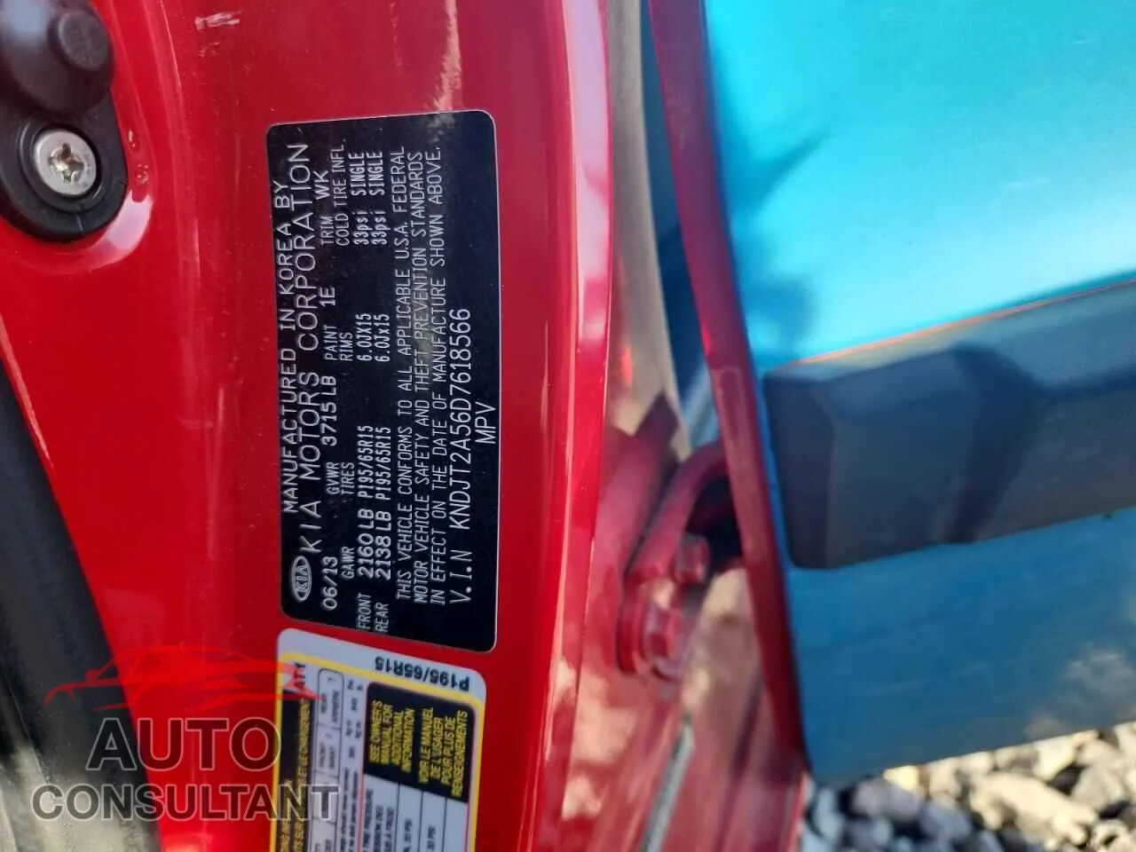 2013 KIA SOUL Damaged VIN KNDJT2A56D7618566 – photo 12