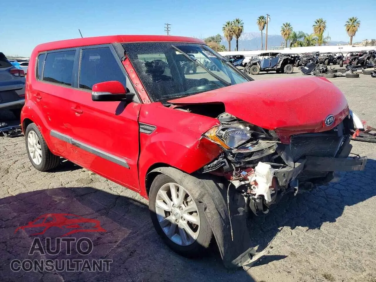 2012 KIA SOUL Damaged VIN KNDJT2A62C7463571 – dashboard