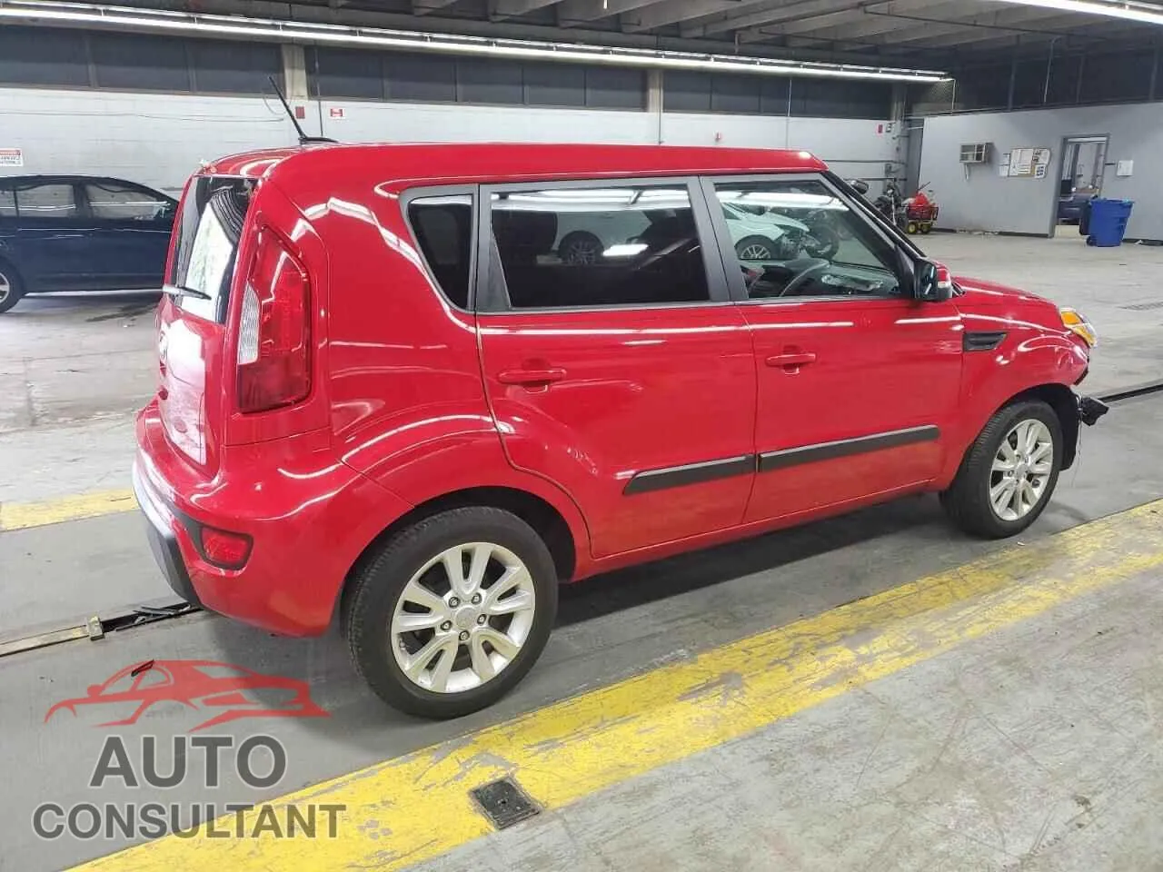 2013 KIA SOUL Damaged VIN KNDJT2A67D7553834 – side profile