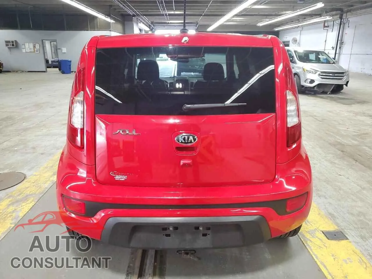2013 KIA SOUL Damaged VIN KNDJT2A67D7553834 – engine bay