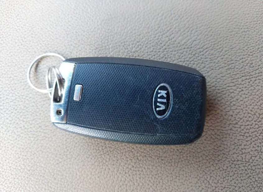 2019 KIA Sedona Used VIN KNDMB5C11K6534220 – photo 18