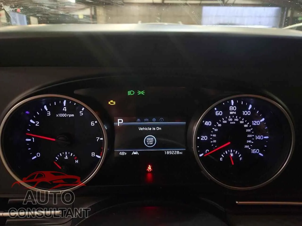 2022 KIA CARNIVAL L Damaged VIN KNDNB4H37N6169779 – trunk area 2022 KIA CARNIVAL L Damaged VIN KNDNB4H37N6169779 – trunk area