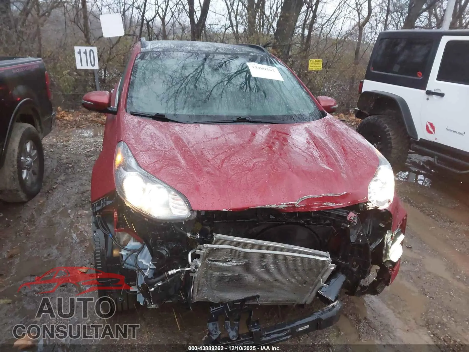 2020 KIA SPORTAGE Damaged VIN KNDP6CACXL7676863 – engine bay