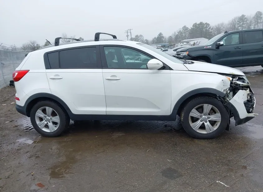 2013 KIA Sportage Used VIN KNDPB3A2XD7386708 – dashboard