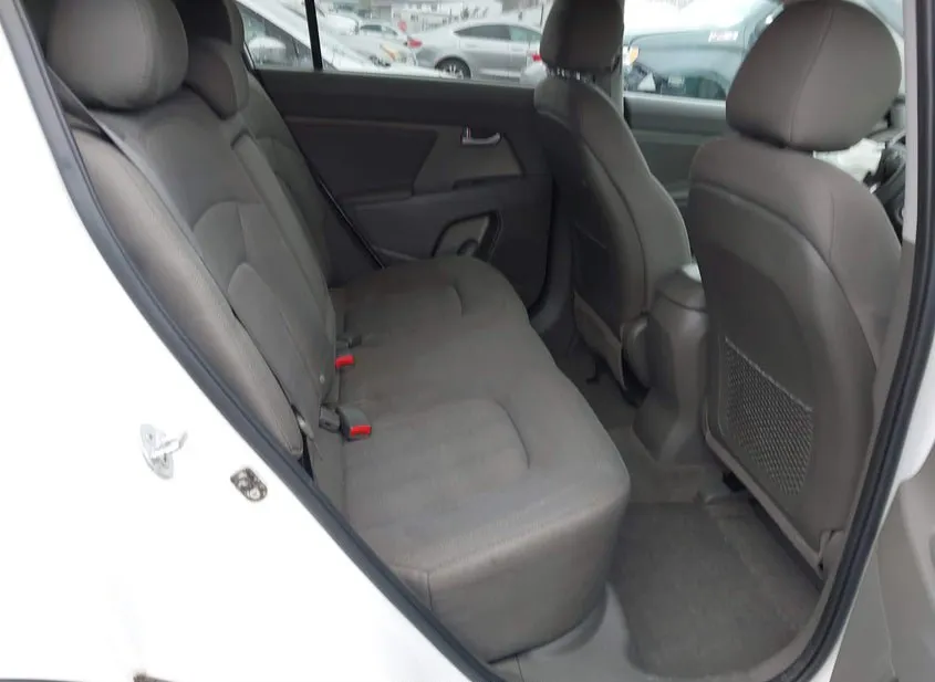 2013 KIA Sportage Used VIN KNDPB3A2XD7386708 – undercarriage