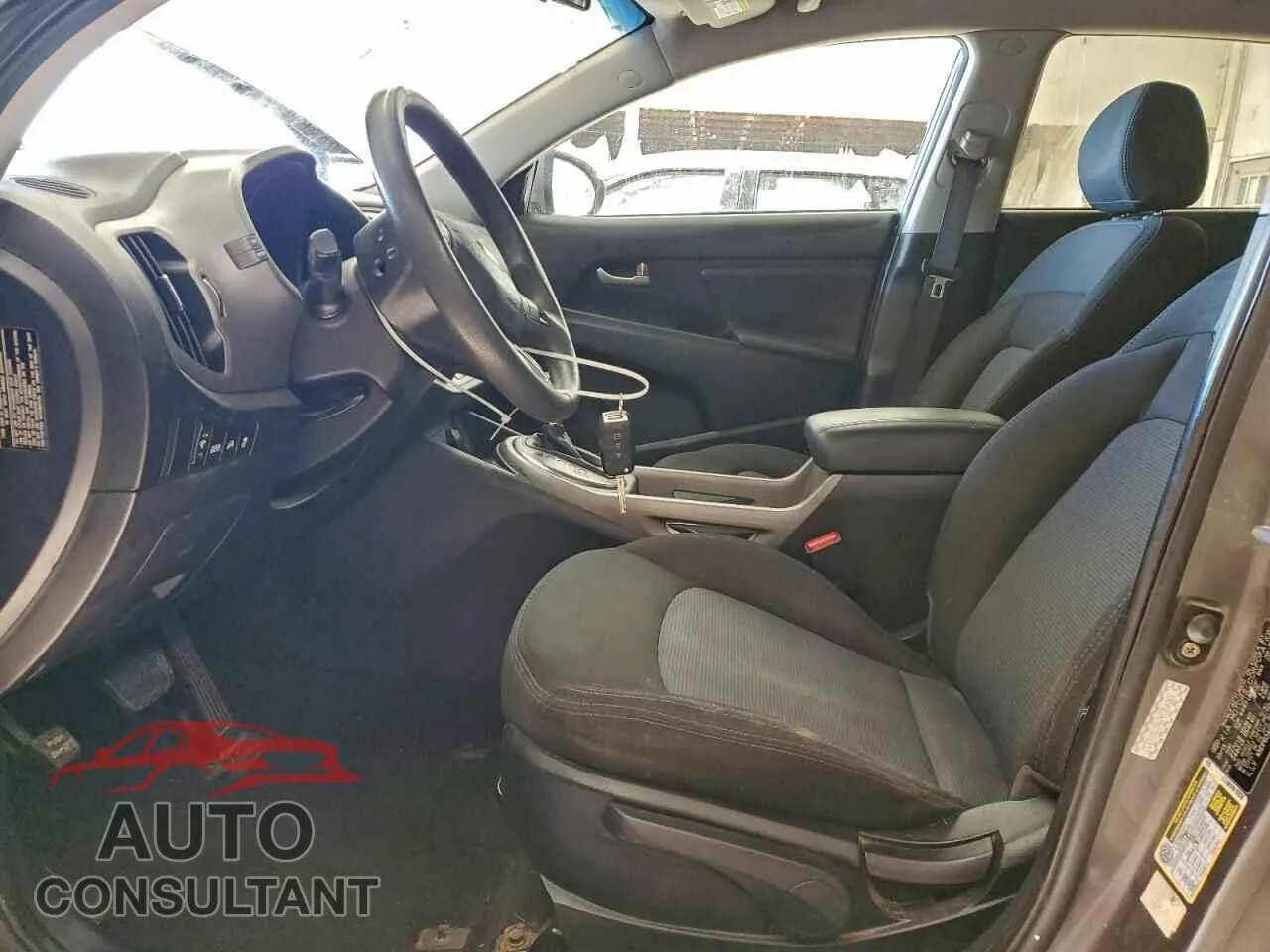 2016 KIA SPORTAGE Damaged VIN KNDPB3AC8G7871233 – exterior detail