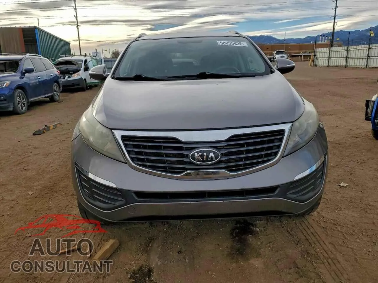 2012 KIA SPORTAGE Damaged VIN KNDPBCA23C7285251 – interior seats