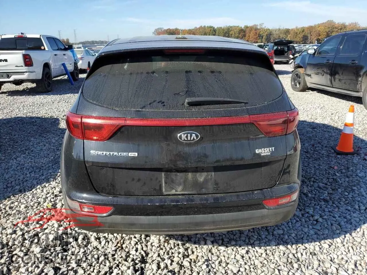 2017 KIA SPORTAGE Damaged VIN KNDPM3AC0H7220173 – engine bay