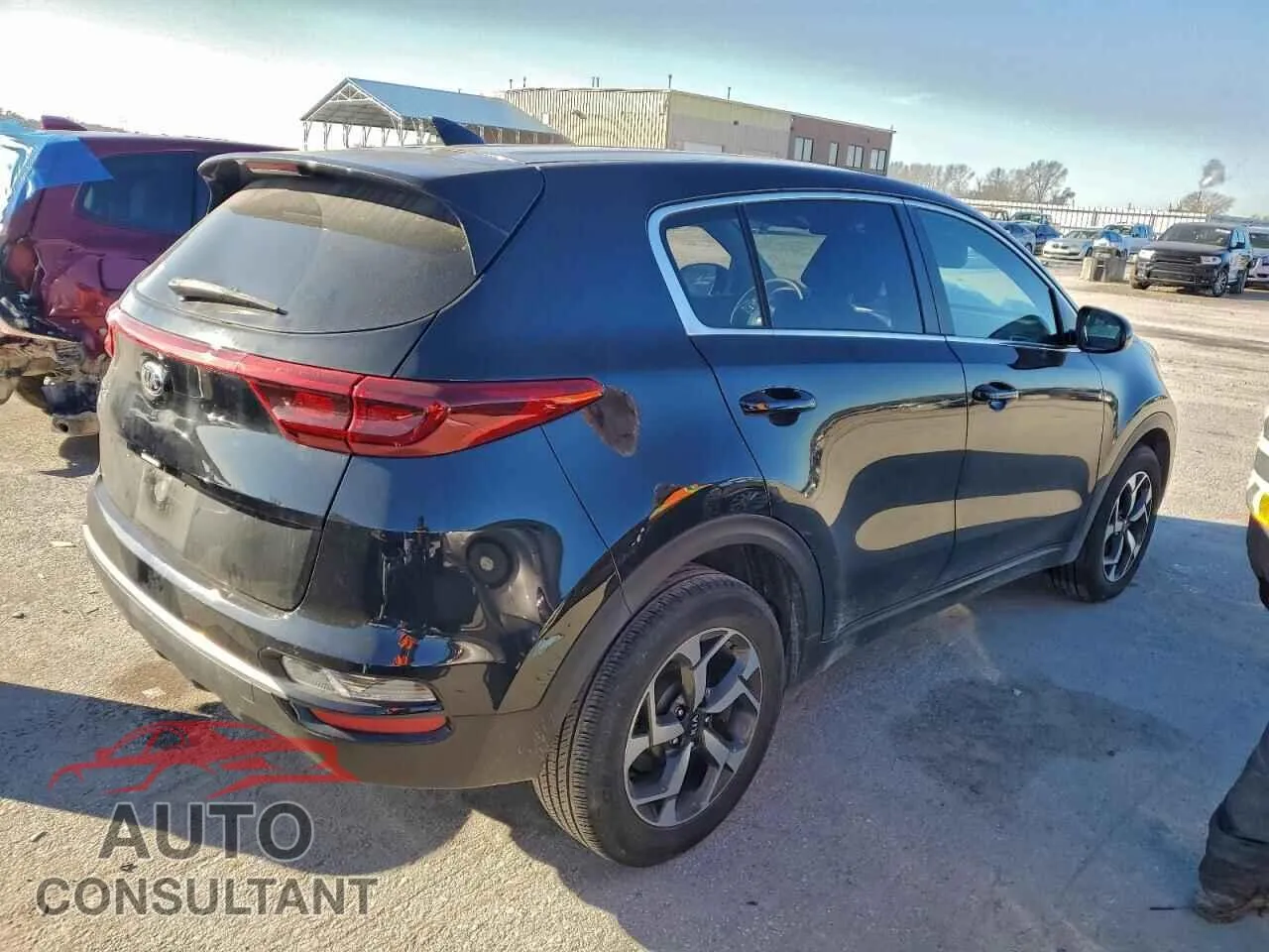2020 KIA SPORTAGE Damaged VIN KNDPM3AC1L7756963 – side profile