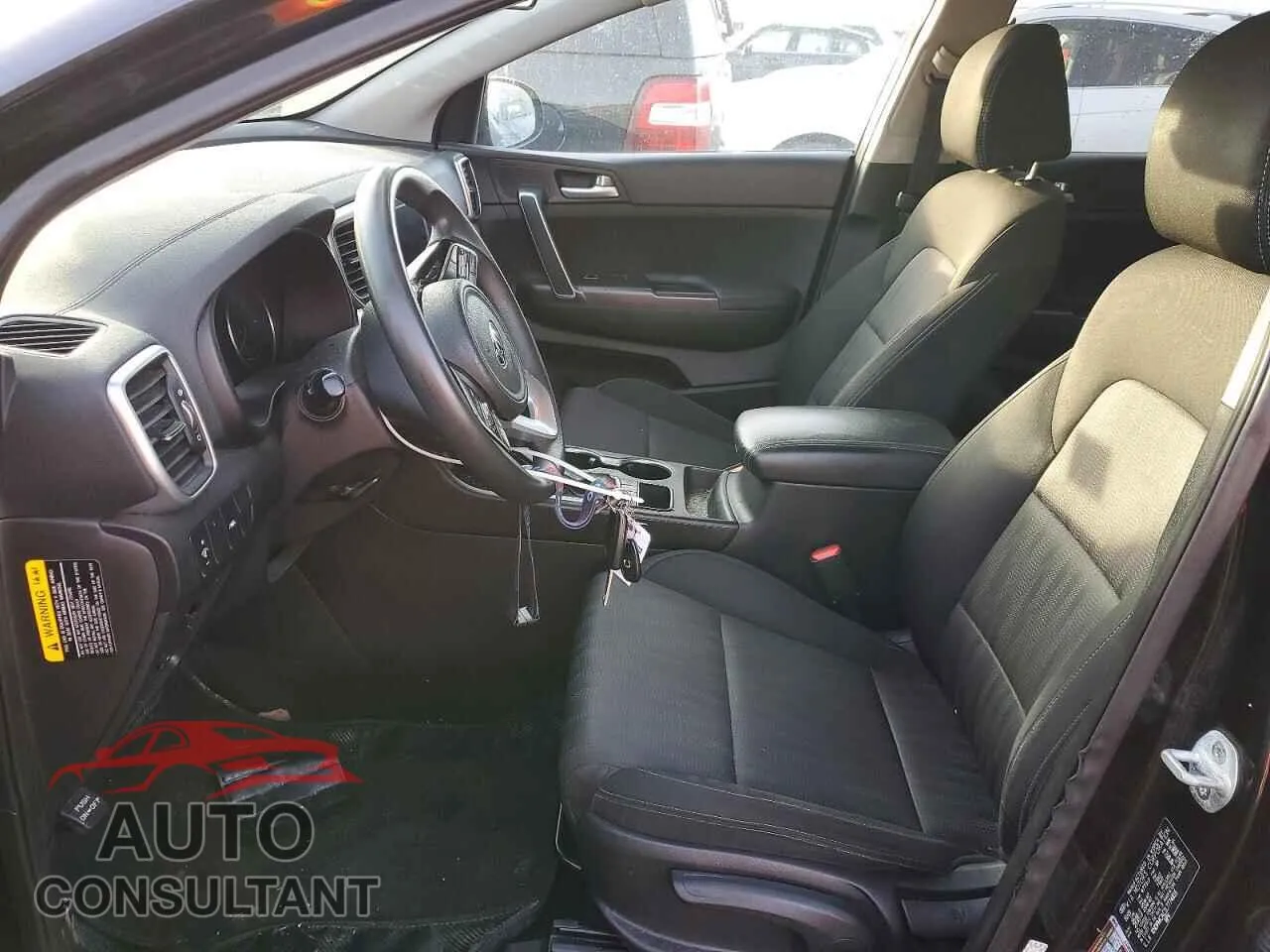 2020 KIA SPORTAGE Damaged VIN KNDPMCAC1L7774816 – exterior detail