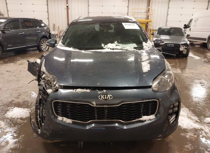 2018 KIA Sportage Used VIN KNDPNCAC5J7409033 – photo 13