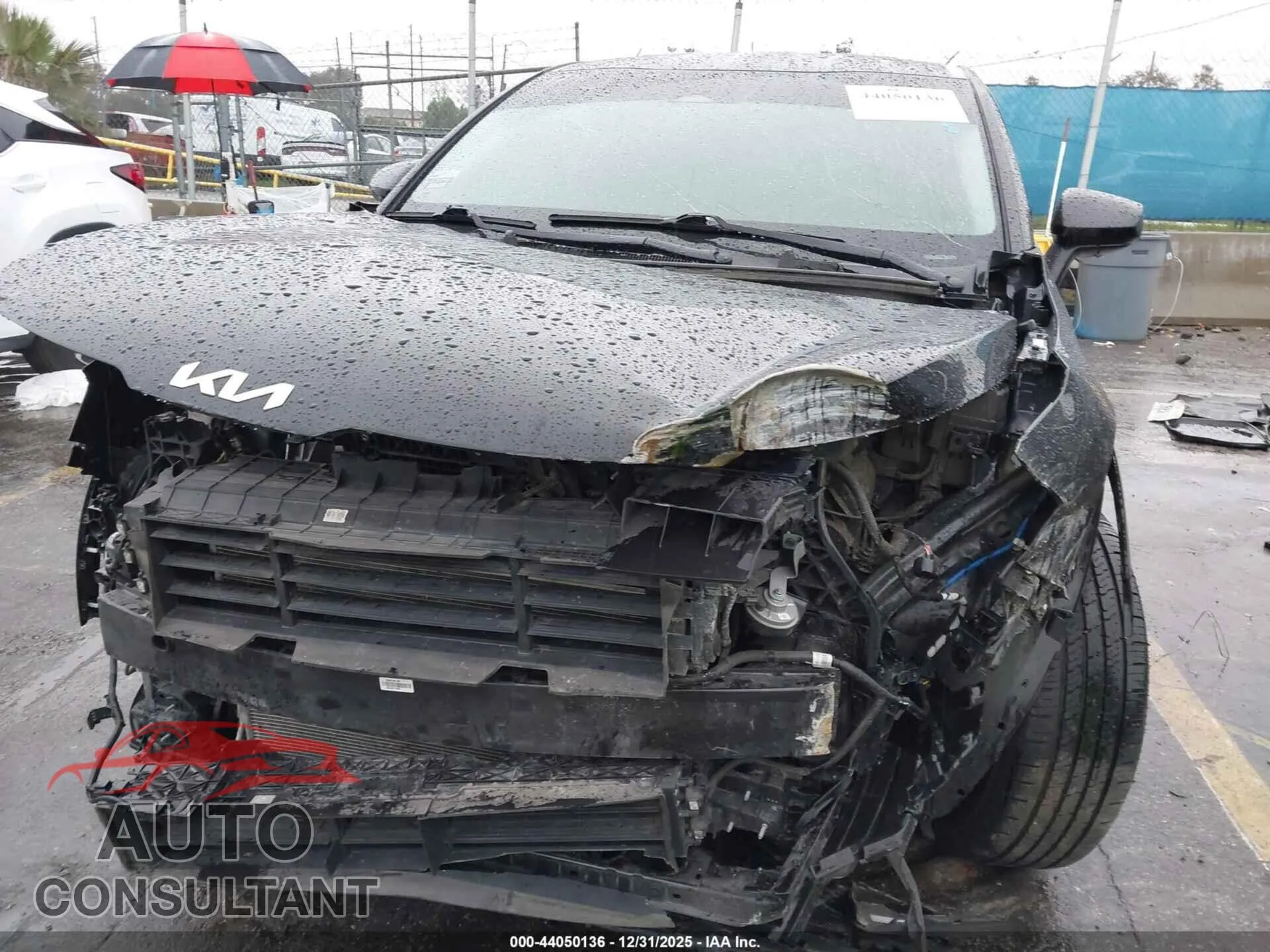 2024 KIA SPORTAGE Damaged VIN KNDPU3DF4R7277211 – engine bay
