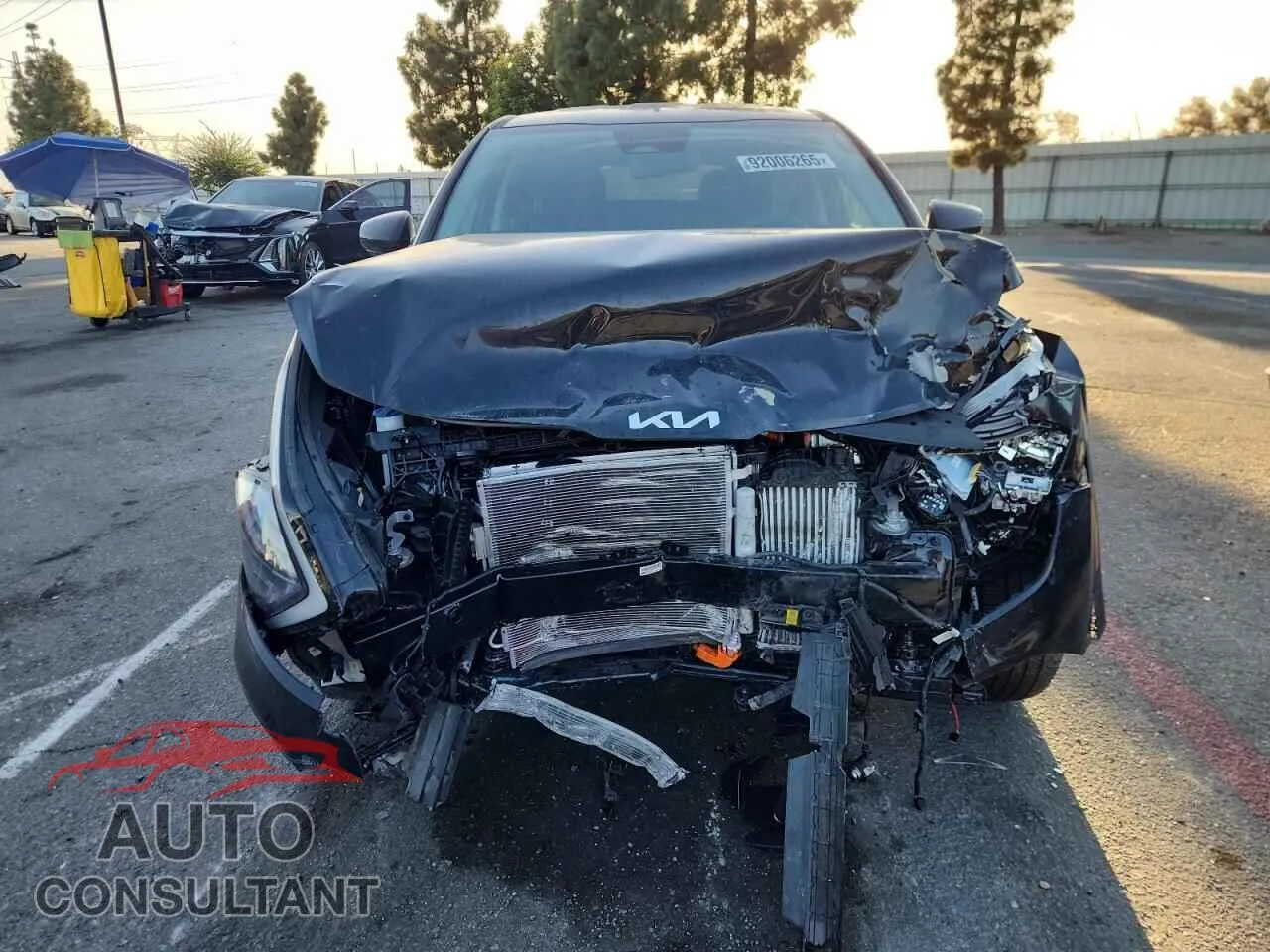 2025 KIA SPORTAGE Damaged VIN KNDPU3DG1S7238199 – interior seats