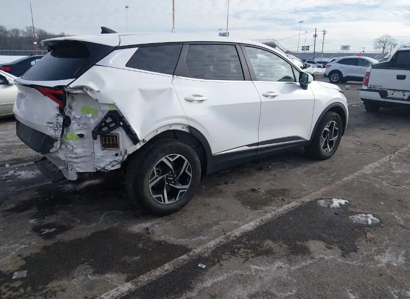 2023 KIA Sportage Used VIN KNDPUCAF3P7202601 – photo 11