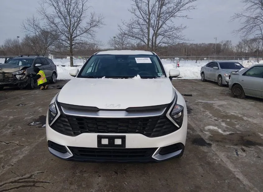 2023 KIA Sportage Used VIN KNDPUCAF3P7202601 – photo 13