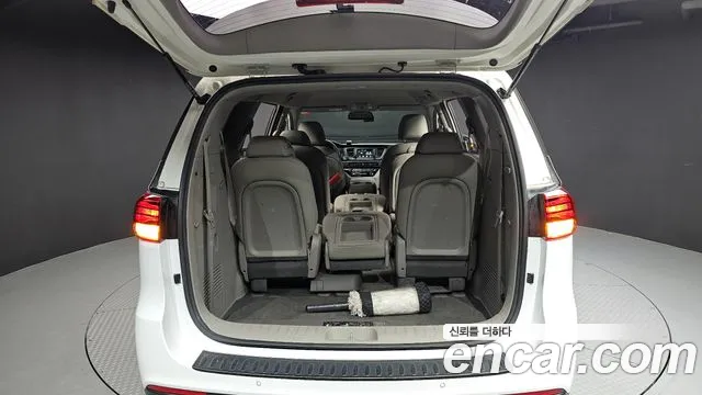 2019 Kia The New Carnival 11-Seater Deluxe Sold VIN KNHMF37ABKS512462 – photo 21 2019 Kia The New Carnival 11-Seater Deluxe Sold VIN KNHMF37ABKS512462 – photo 21
