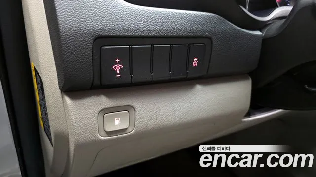 2019 Kia The New Carnival 11-Seater Deluxe Sold VIN KNHMF37ABKS563416 – front exterior 2019 Kia The New Carnival 11-Seater Deluxe Sold VIN KNHMF37ABKS563416 – front exterior
