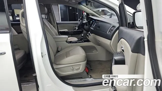 2019 Kia The New Carnival 11-Seater Prestige Used VIN KNHMF37ABKS575931 – undercarriage