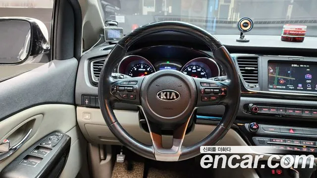 2019 Kia The New Carnival 11-Seater Prestige Sold VIN KNHMF37ABKS601263 – photo 19