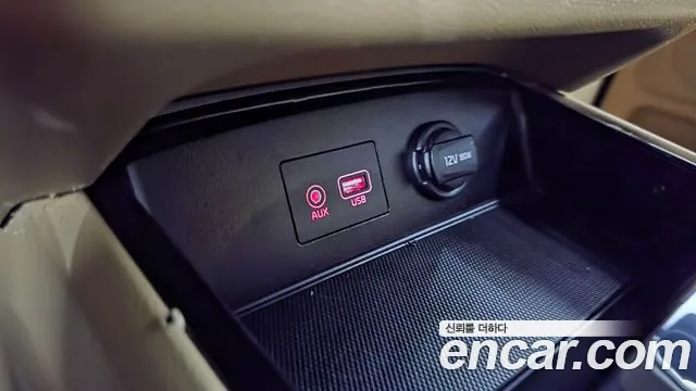 2019 Kia The New Carnival 11-Seater Prestige Sold VIN KNHMF37ABKS611305 – rear exterior