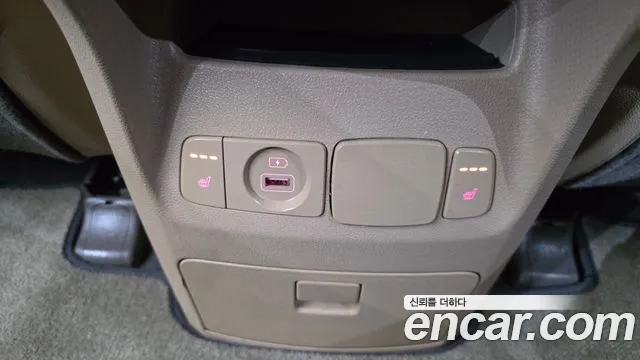 2019 Kia The New Carnival 11-Seater Prestige Sold VIN KNHMF37ABKS611305 – photo 32