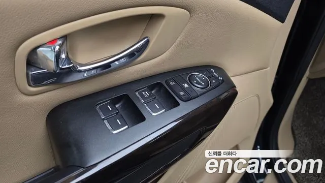 2020 Kia The New Carnival 11-Seater Prestige Sold VIN KNHMF37ABLS618324 – photo 12