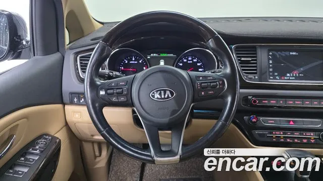 2020 Kia The New Carnival 11-Seater Prestige Sold VIN KNHMF37ABLS618324 – photo 24
