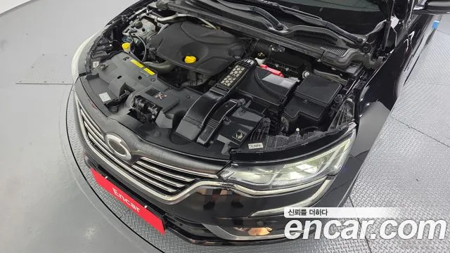 2017 Renault SM6 1.5 dCi LE Sold VIN KNMA4B2LMHP008775 – exterior detail